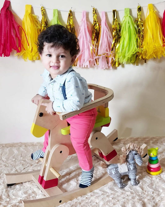 Colours by age: How to introduce your child to colours