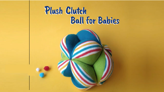 Shumee Clutch Ball and Rattle