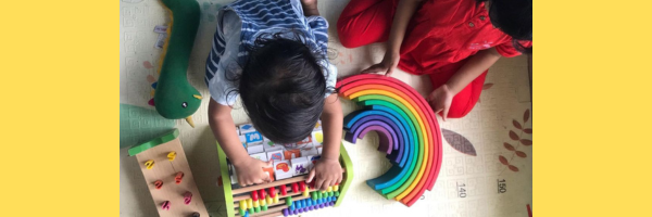 Playing with colours — How does it help babies and toddlers?