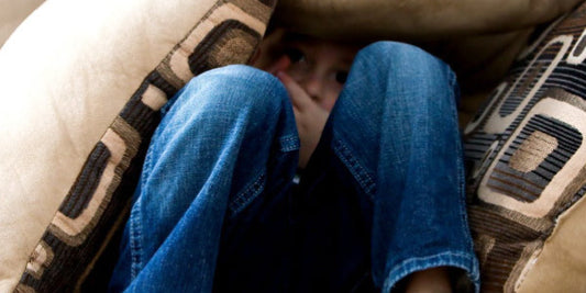 How to deal with a stubborn toddler and avert a tantrum