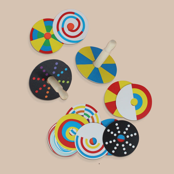 Wooden Spin Tops With 12 Patterned Discs - Pack Of 5 (3+ Years)